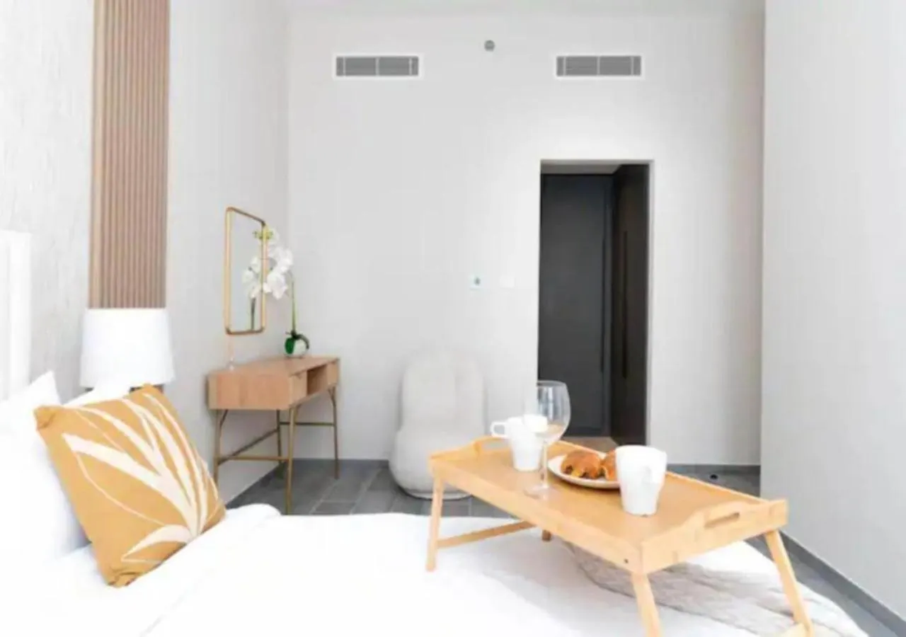 Elegant 2Br Mesk 1 Apt With Stunning Urban Views By Vibel Dubai