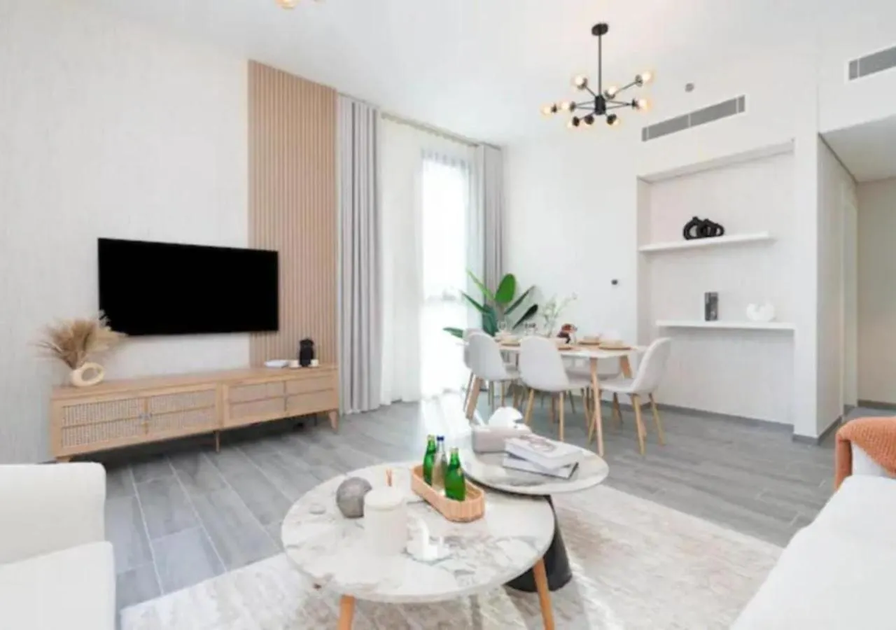 Apartment Elegant 2Br Mesk 1 Apt With Stunning Urban Views By Vibel Dubai